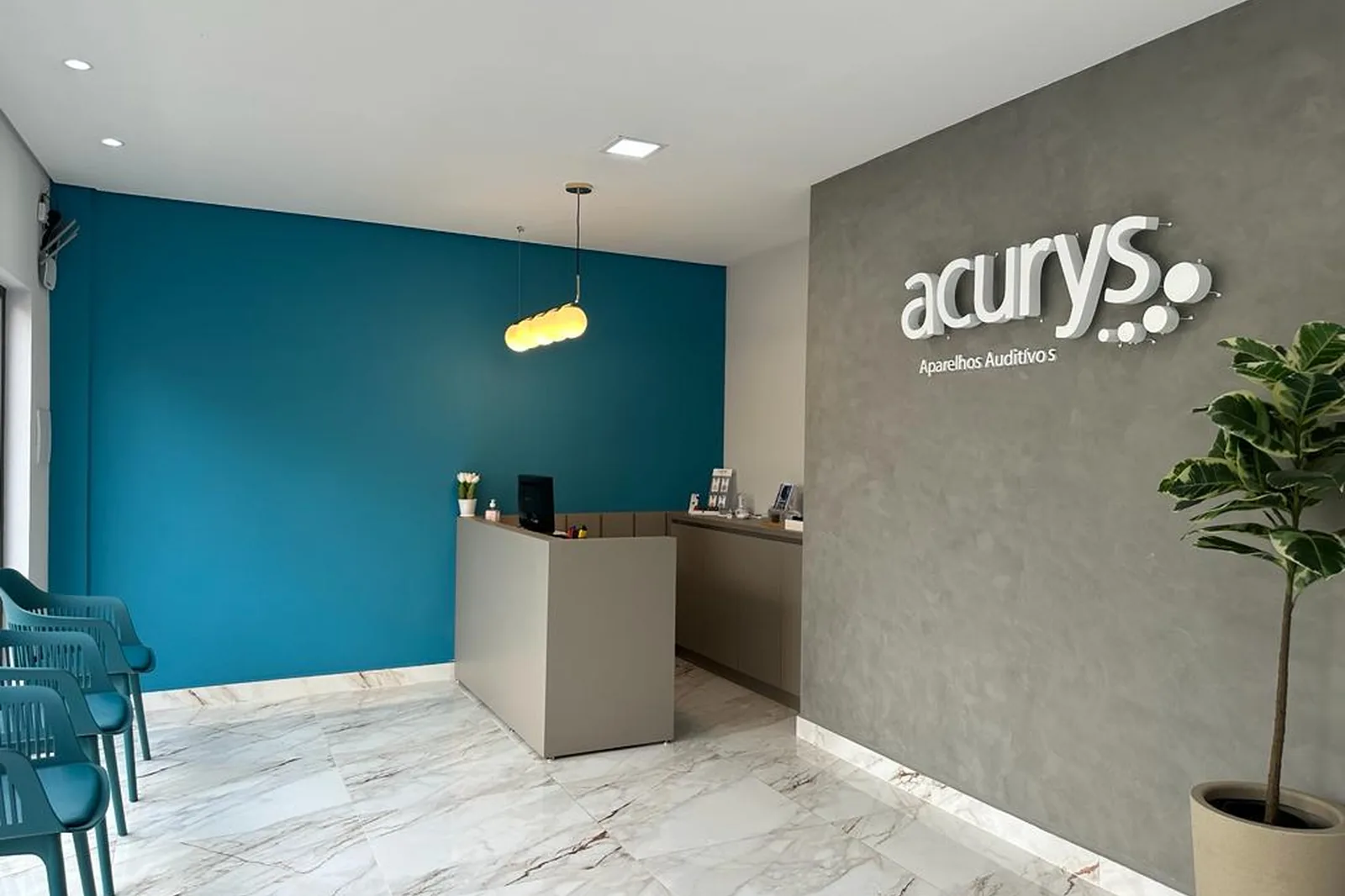 Interior da unidade Acurys de Araraquara — recepção